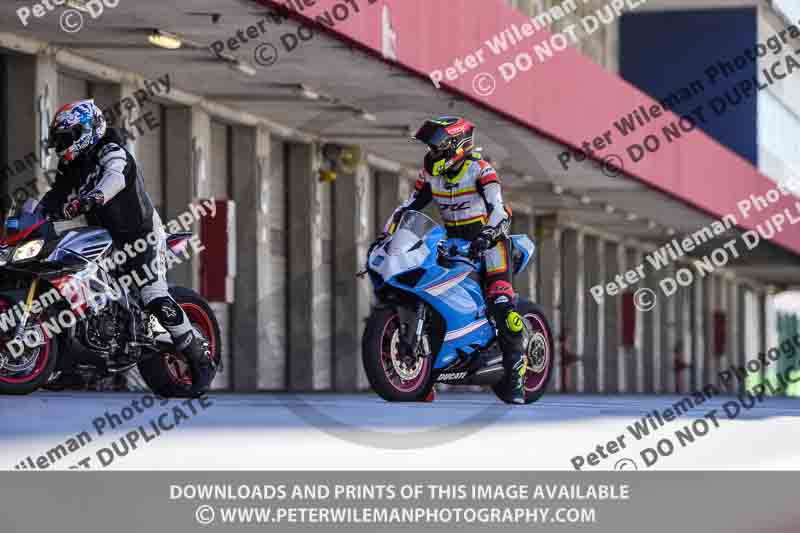 motorbikes;no limits;peter wileman photography;portimao;portugal;trackday digital images